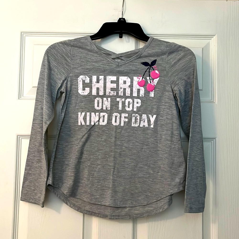 GIRLS LONG SLEEVE TEE : SIZE 10